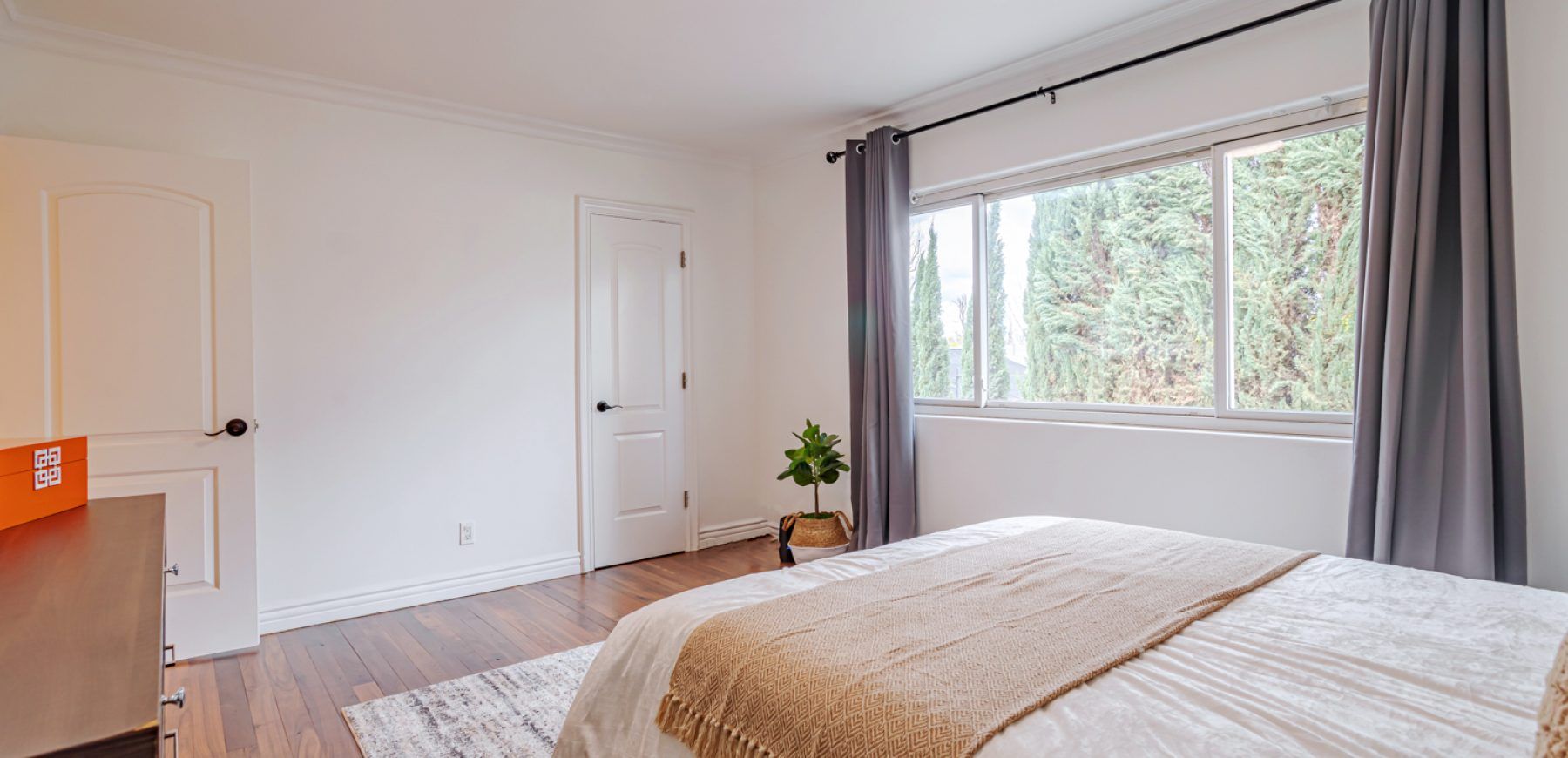 ProcGlobal-5420 Nagle Ave-LowRes-2 (1)