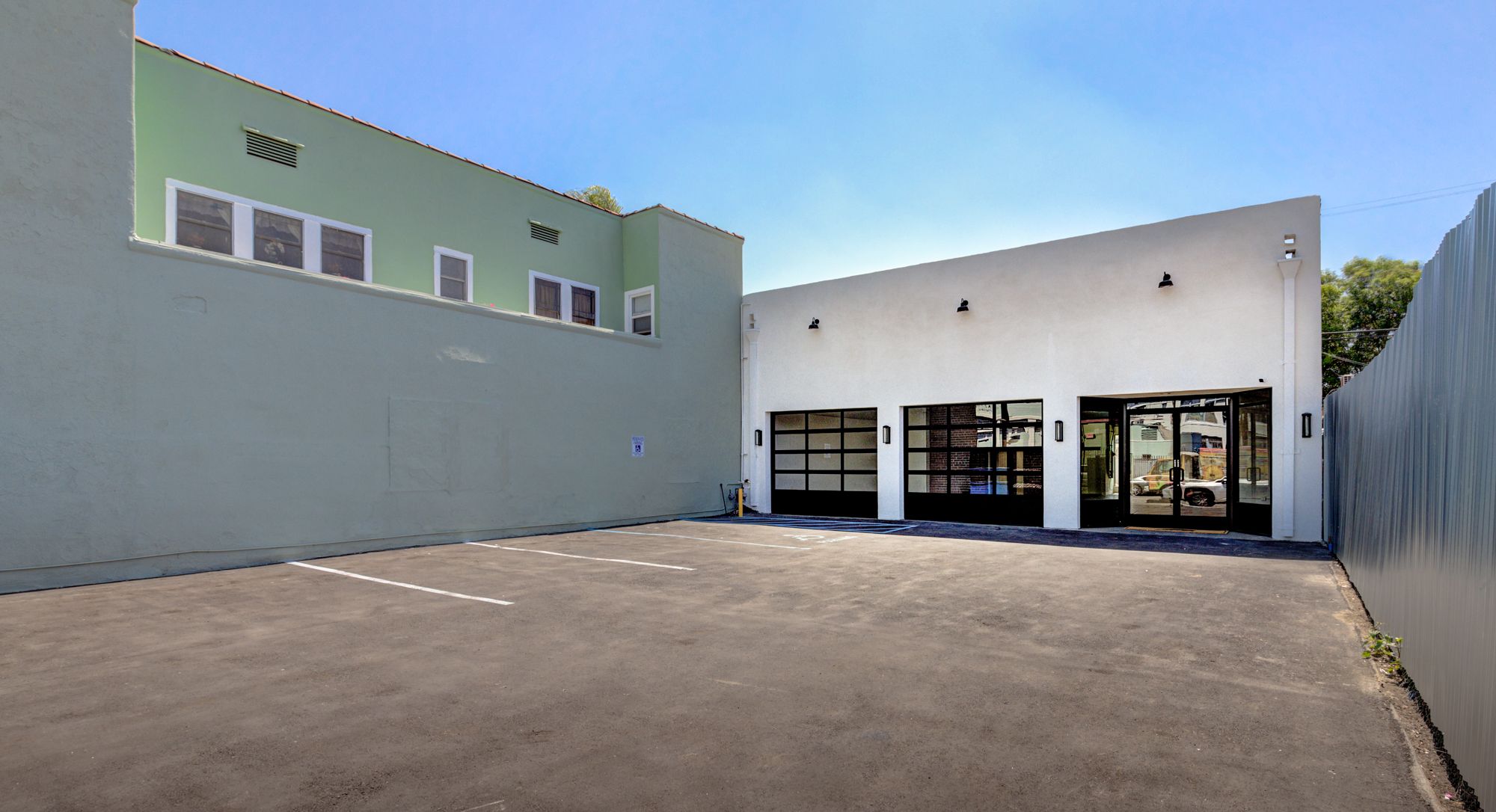 2616-W-Jefferson-Ave-1