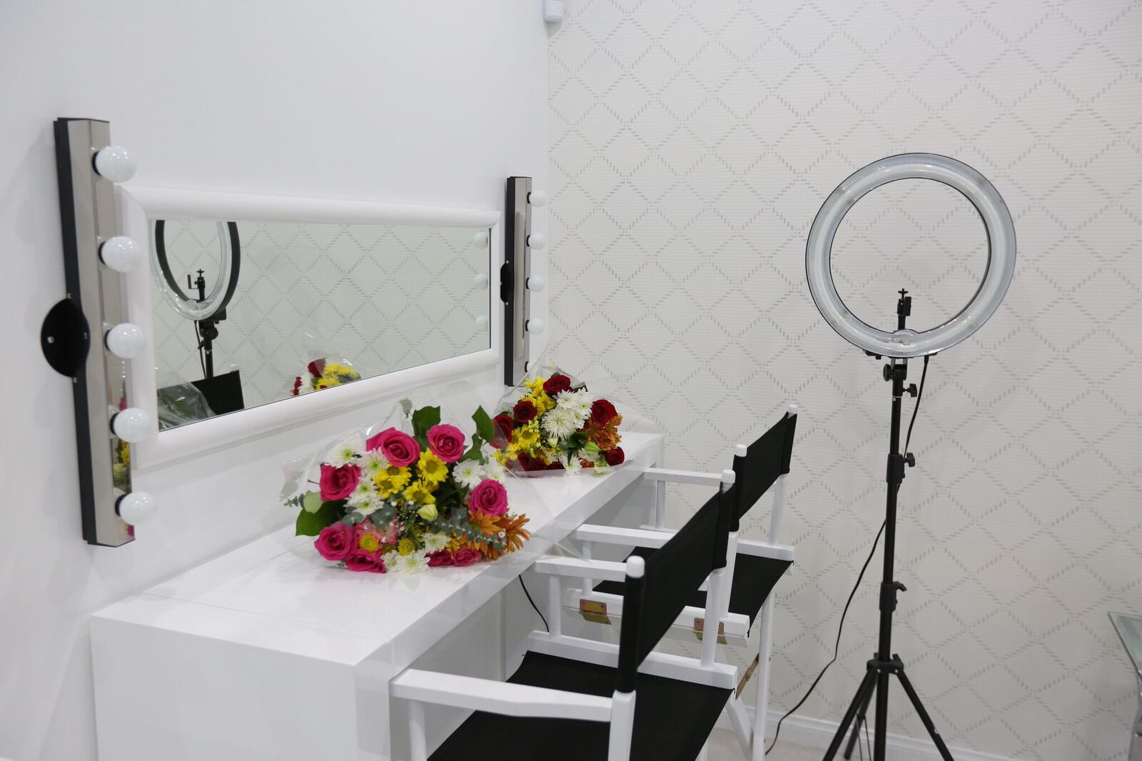 30006-Salon-1