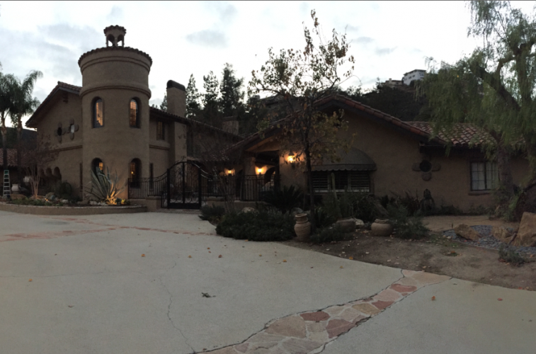6_Cory-Front-757x500