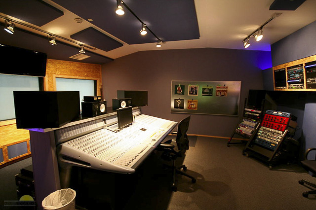 17019 Studio