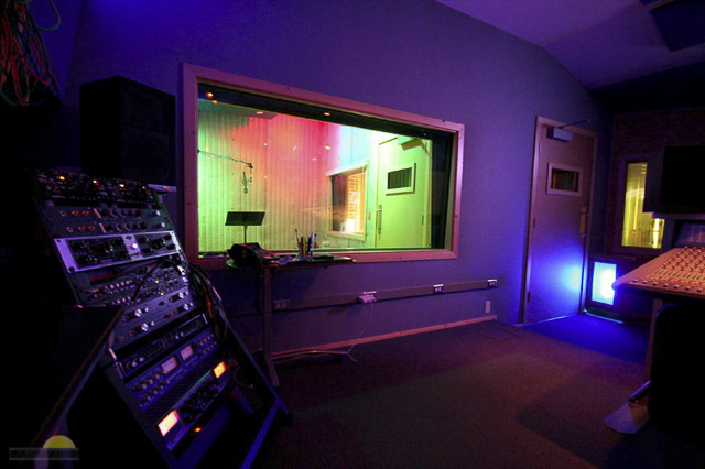 Control-B-night-2a-1-32