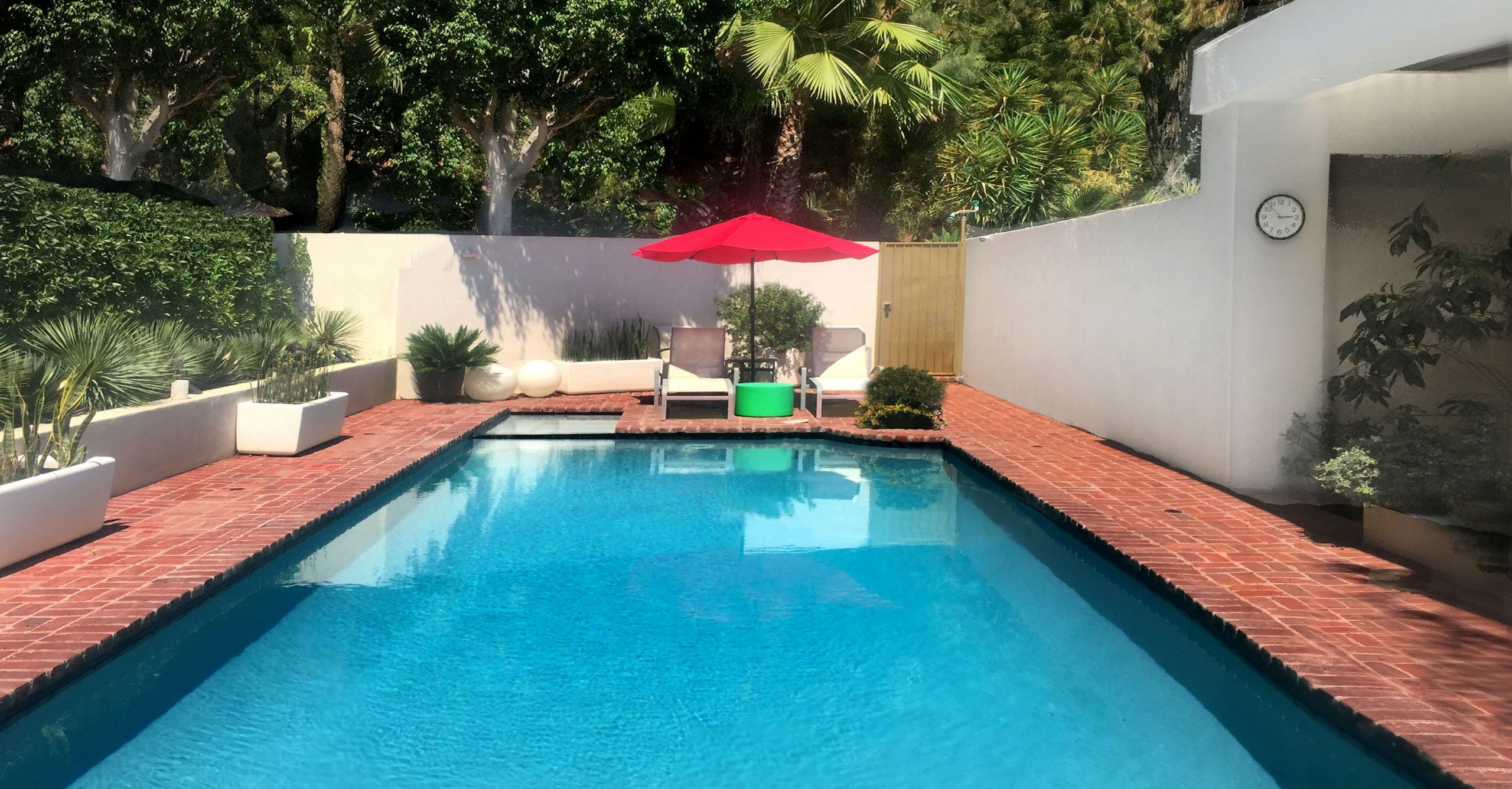 Cover-shot-pool