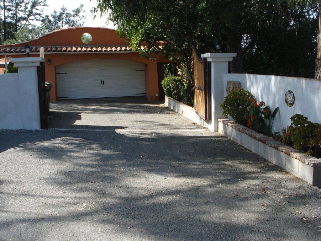 Entrance-Casa-Colinas