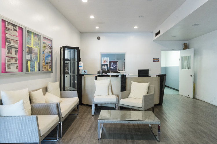 Front-Reception