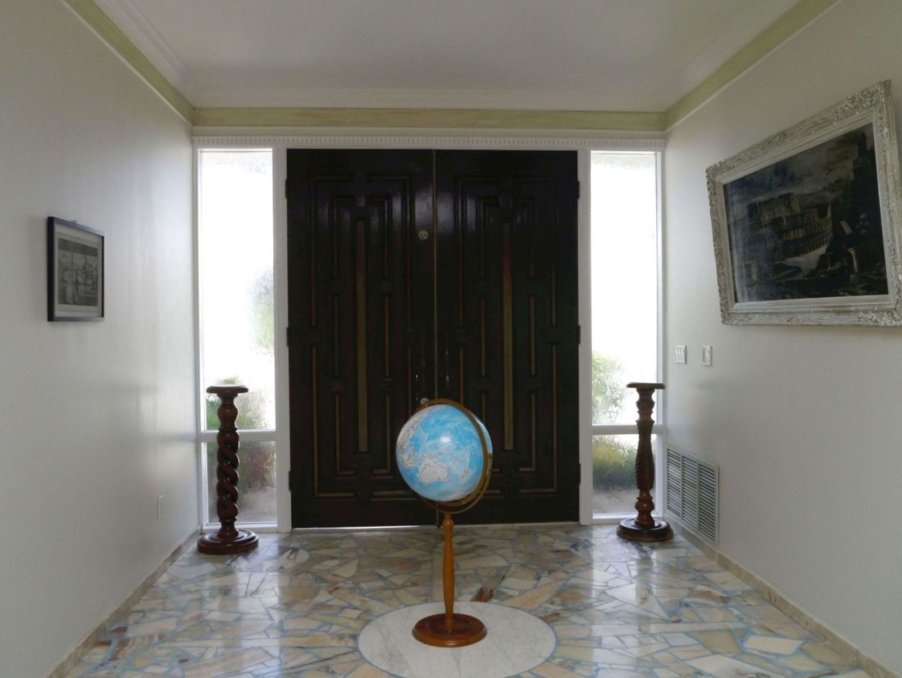 Frontdoor1
