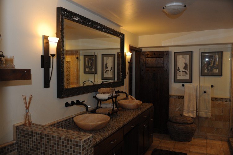 Gbathroom6-751x500