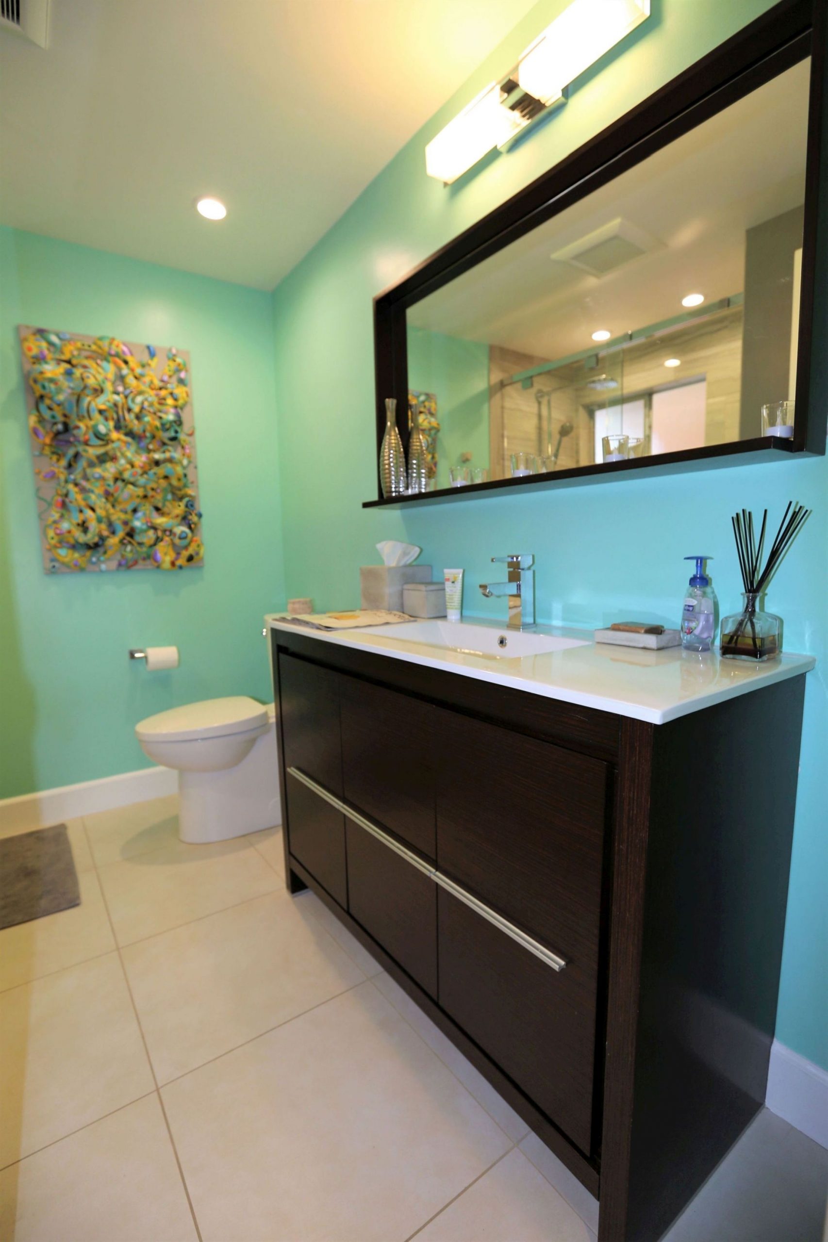 GuestBath1