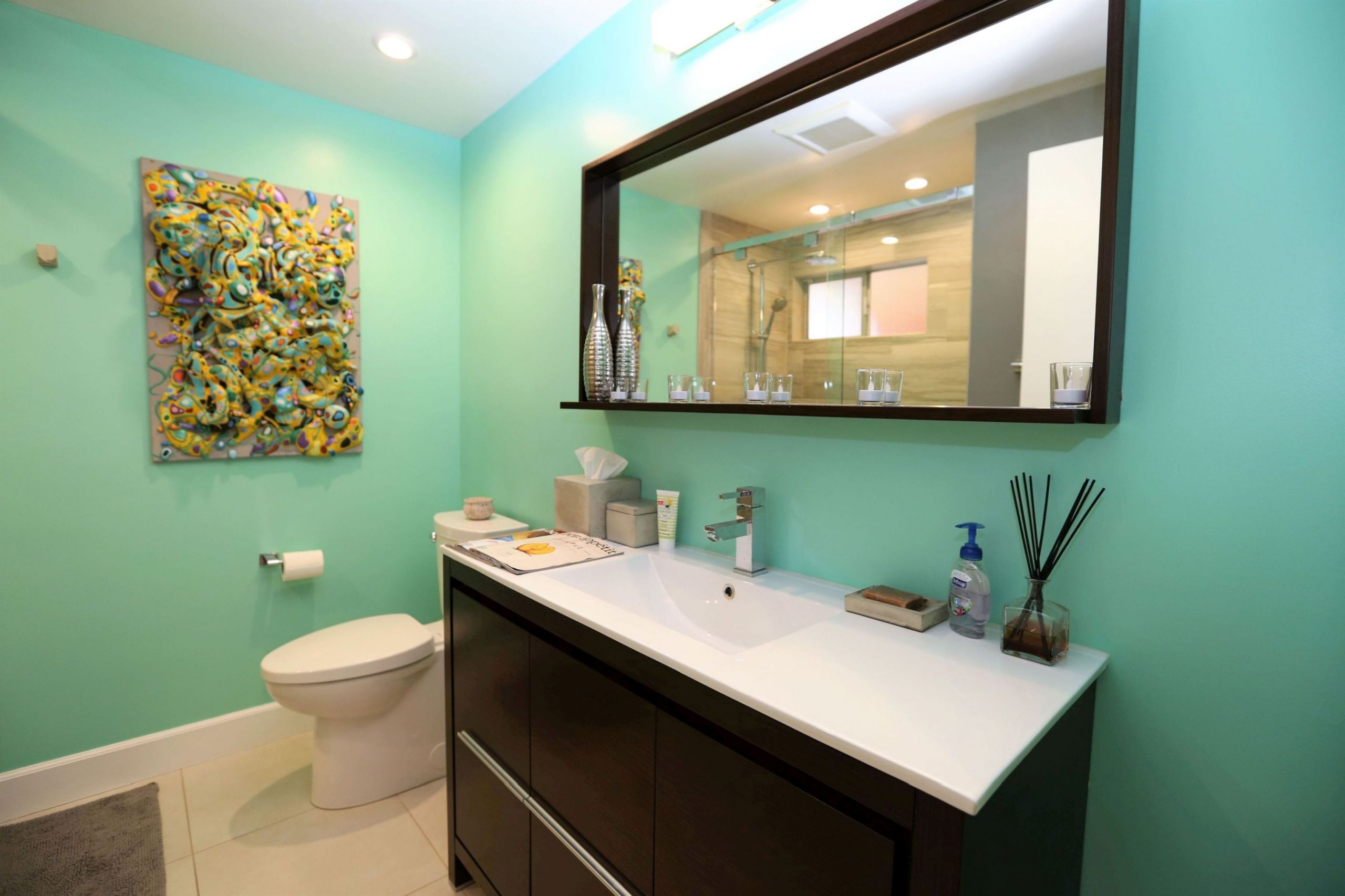 GuestBath2