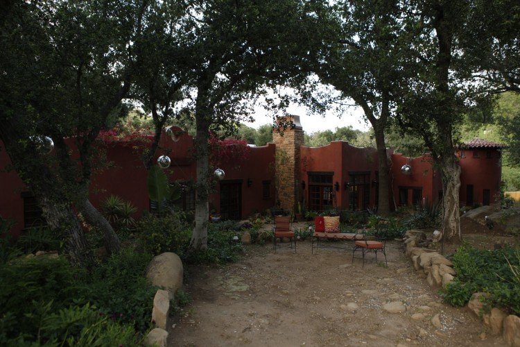 House-from-Cottage-in-shade-750x500