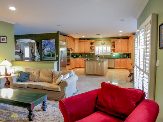 Jane-Adrianson-Sherman-Oaks-11-of-21