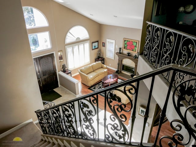 Jane-Adrianson-Sherman-Oaks-13-of-21