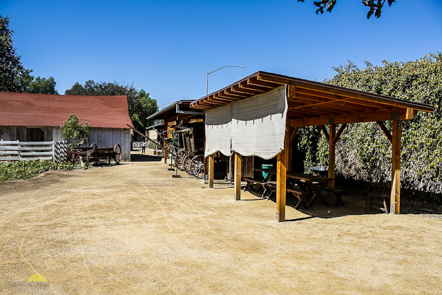 Leonis-Adobe-23-of-79