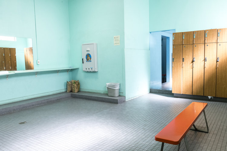 Men_s-Locker-Room-1