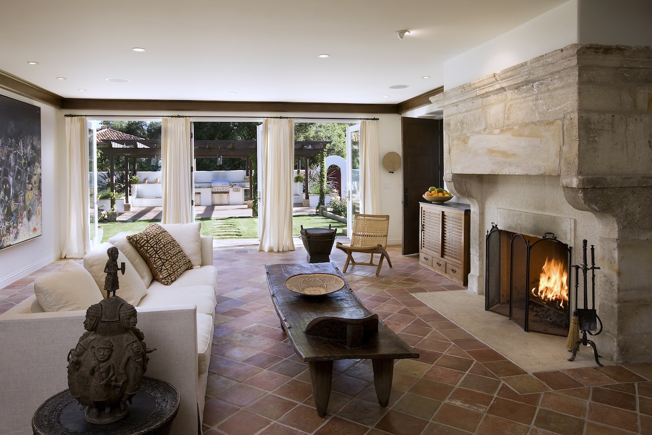Para-Grande_Family_Room1