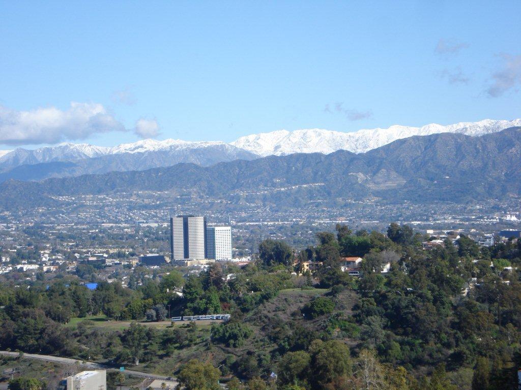 San-Gabriel-mountains-after-snowfall