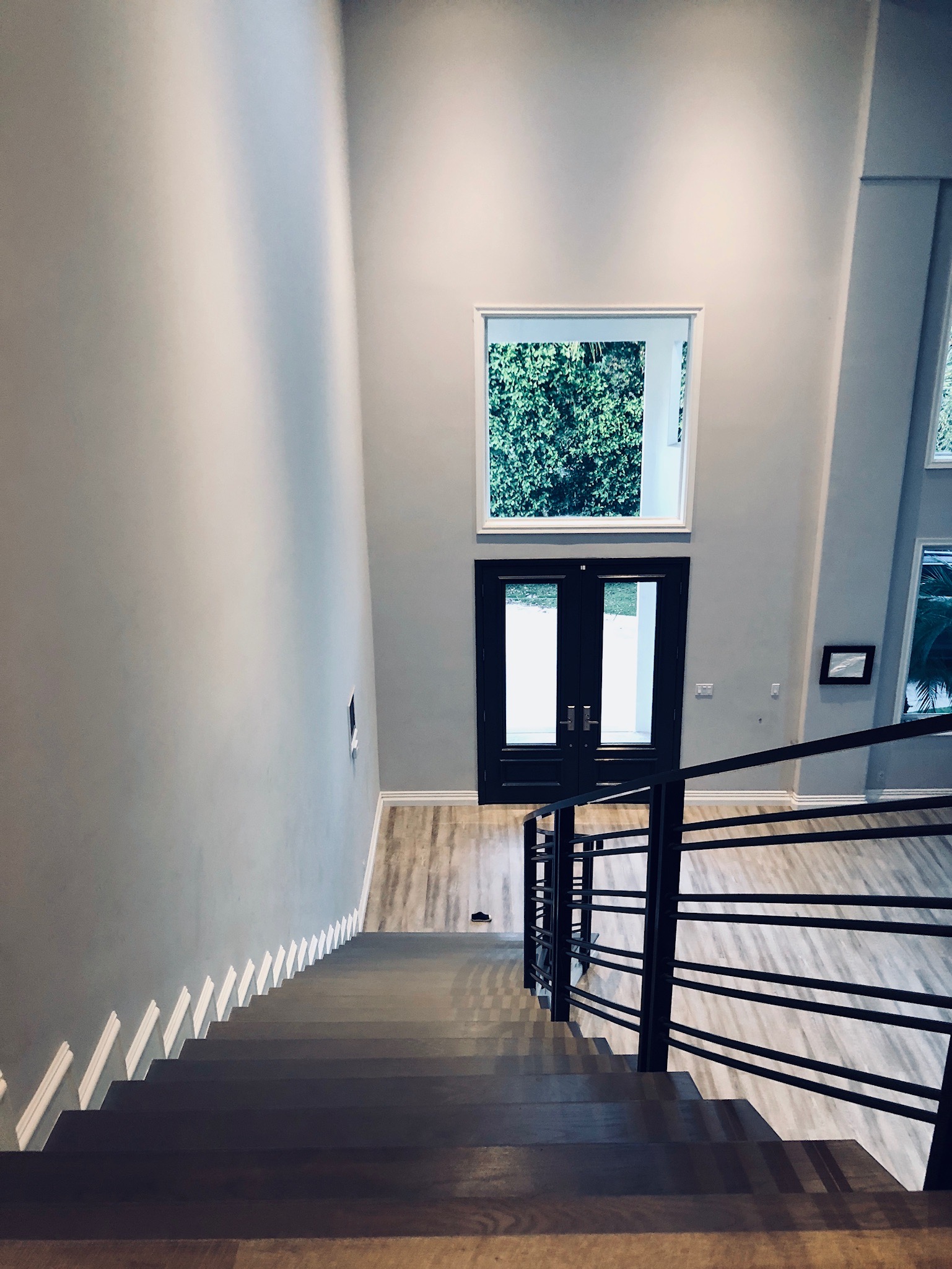 Staircase-to-Front-door