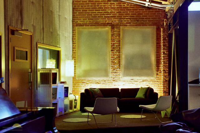 Studio-A-Lounge-night-2a-9