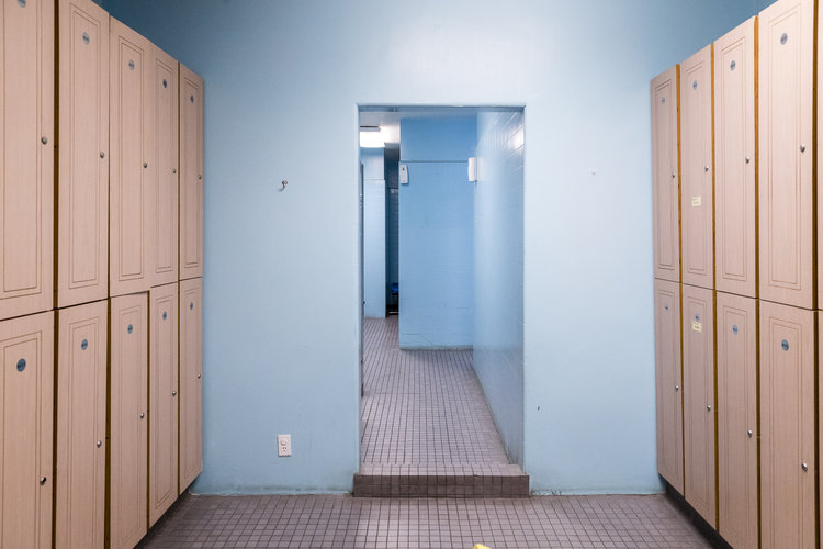 Women-Locker-Room-Path-2