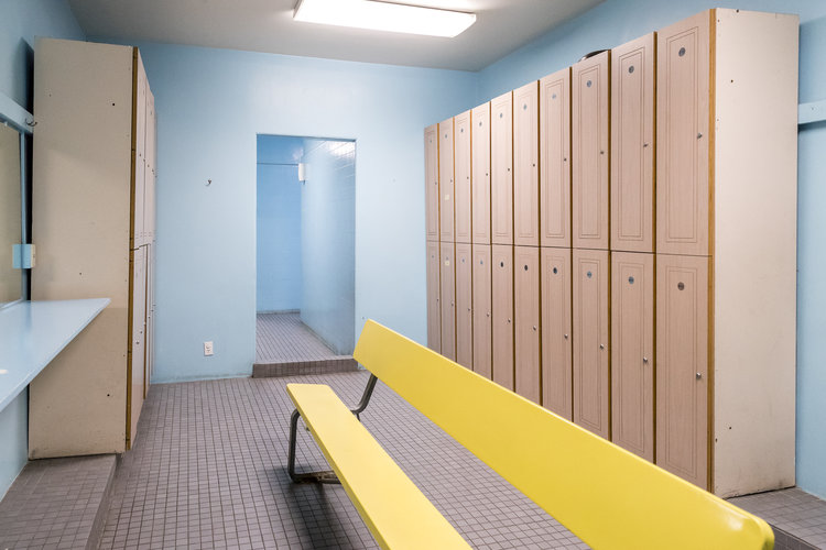 Women-Locker-Room