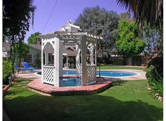 gazebo2
