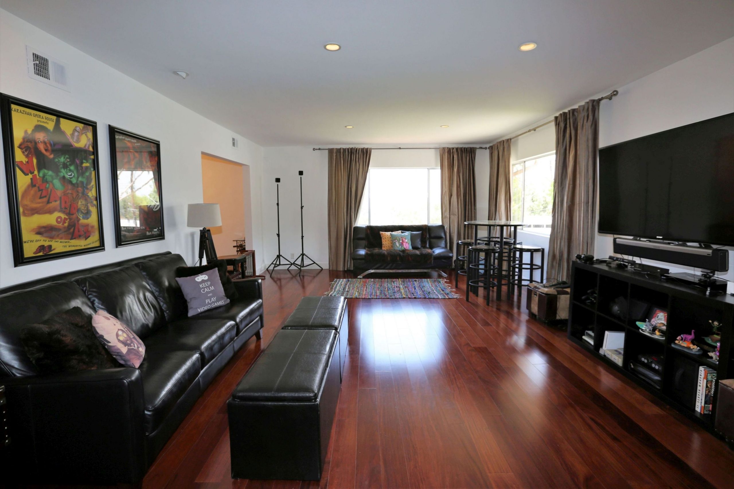 livingrm2