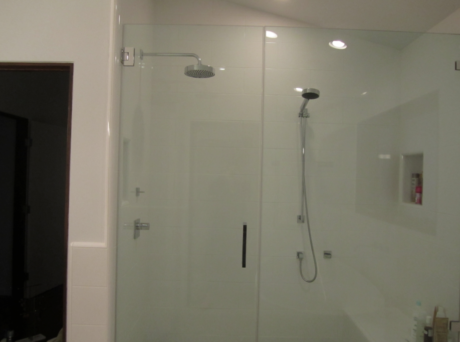 mastr-bath-3-resized1