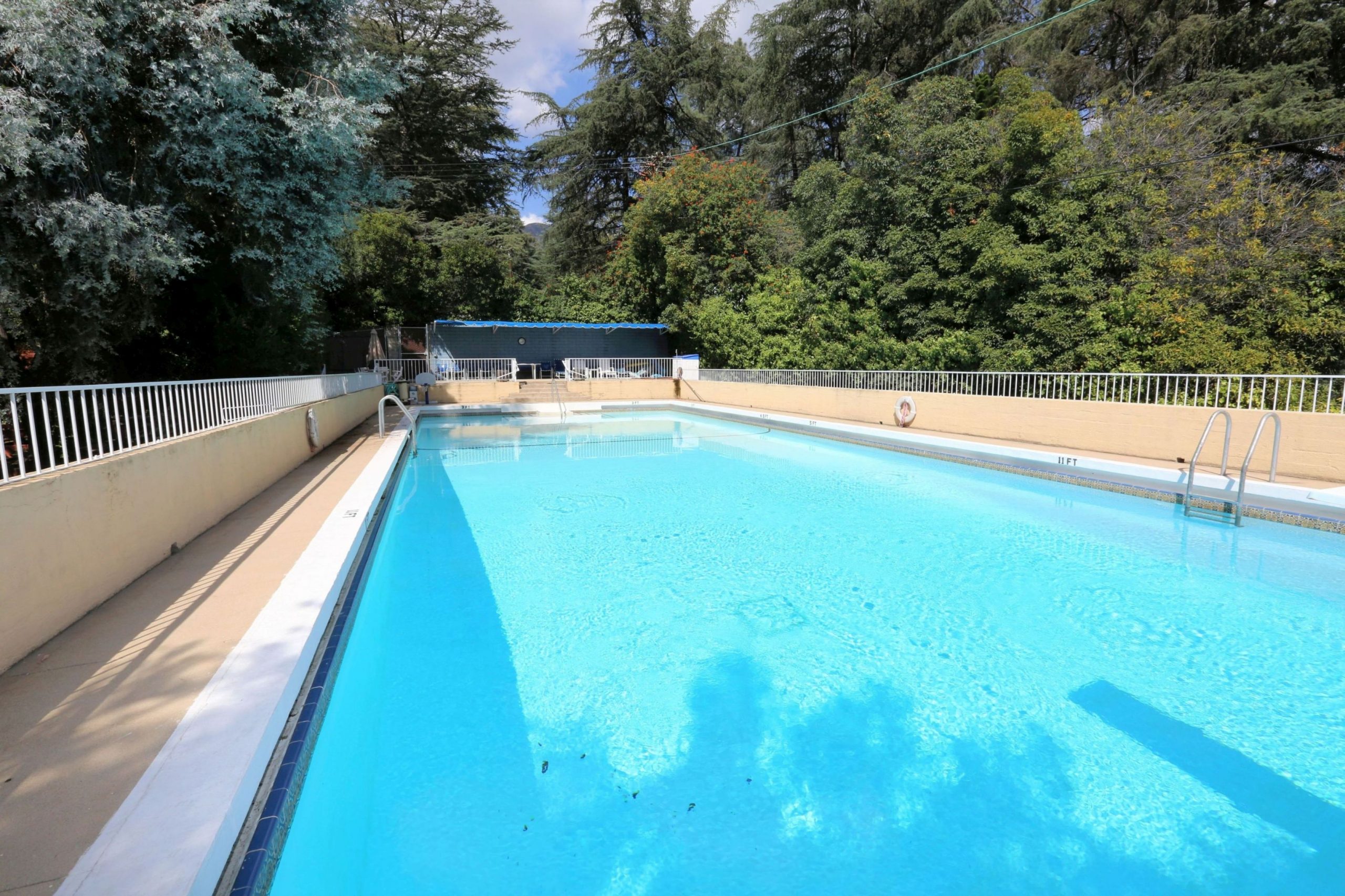 pool9