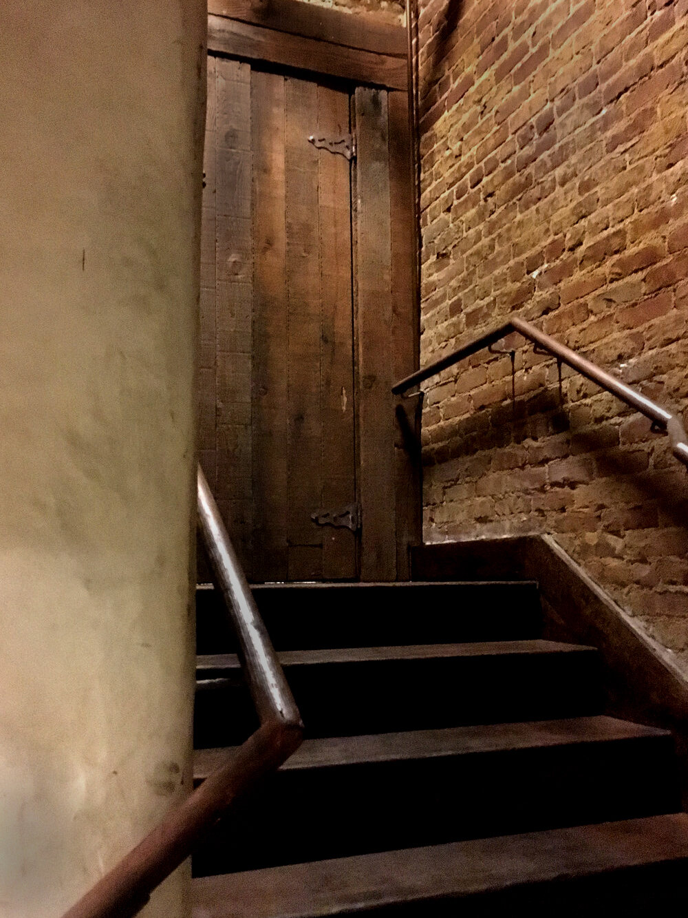 COPYstairs