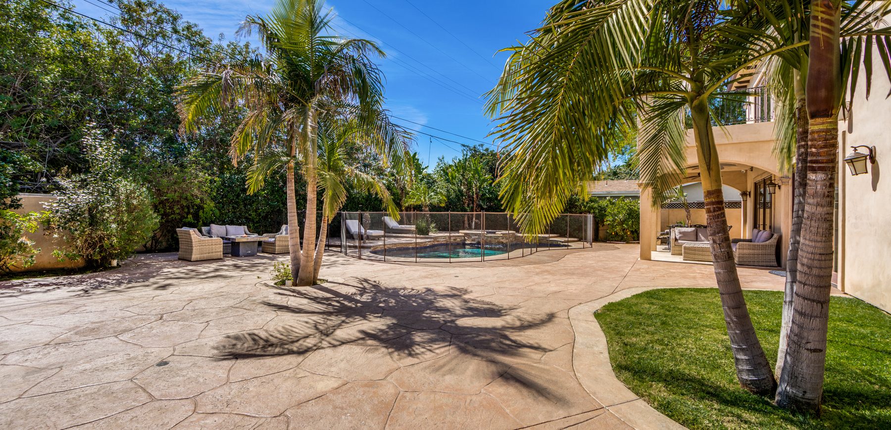 12530CollinsNew-MLS-21