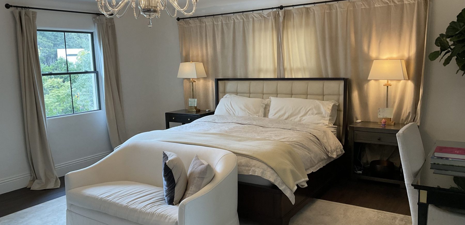 201-primary-bedroom