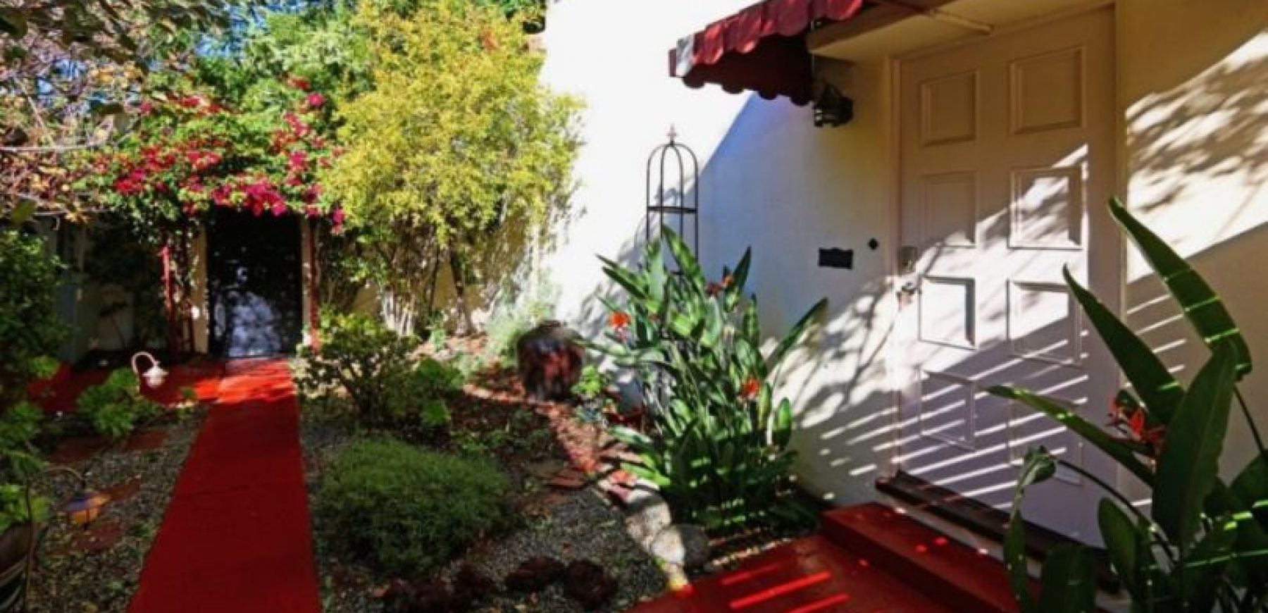644-Back-Courtyard-Entry-J-K