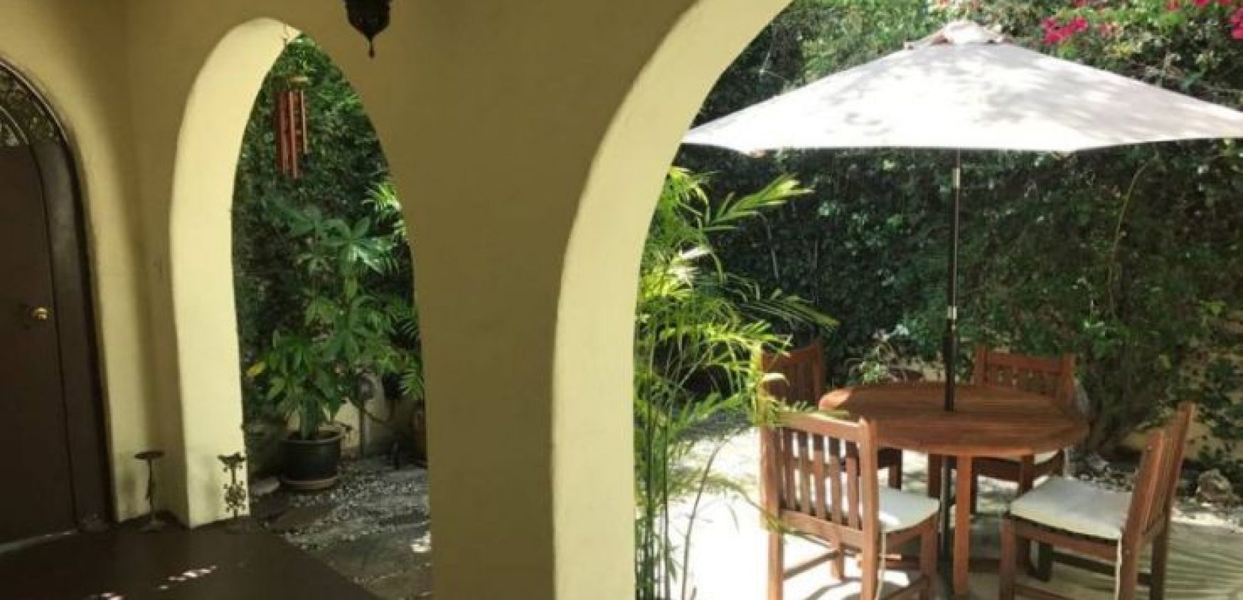 644-Front-Patio-Arches-K