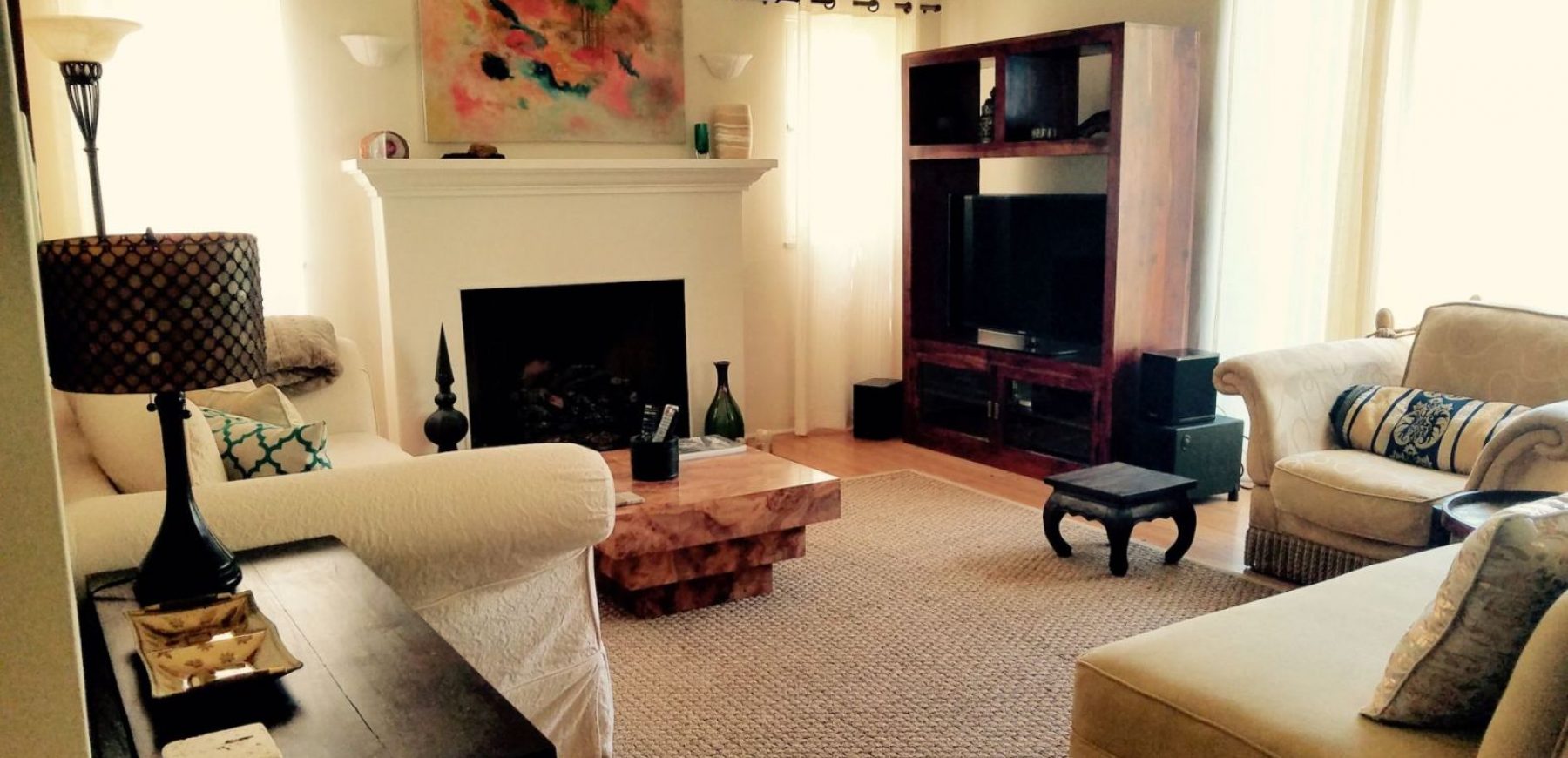 644_20170729_114529-Main-House-Living-Room-2