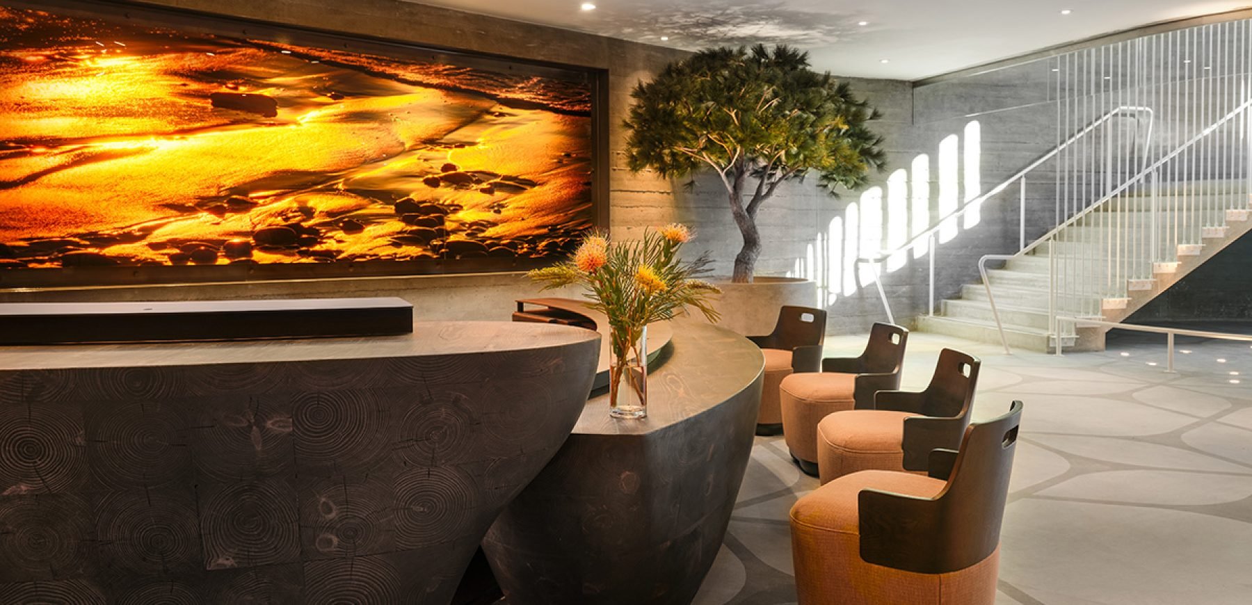 Alila-Marea-Lobby-Desk