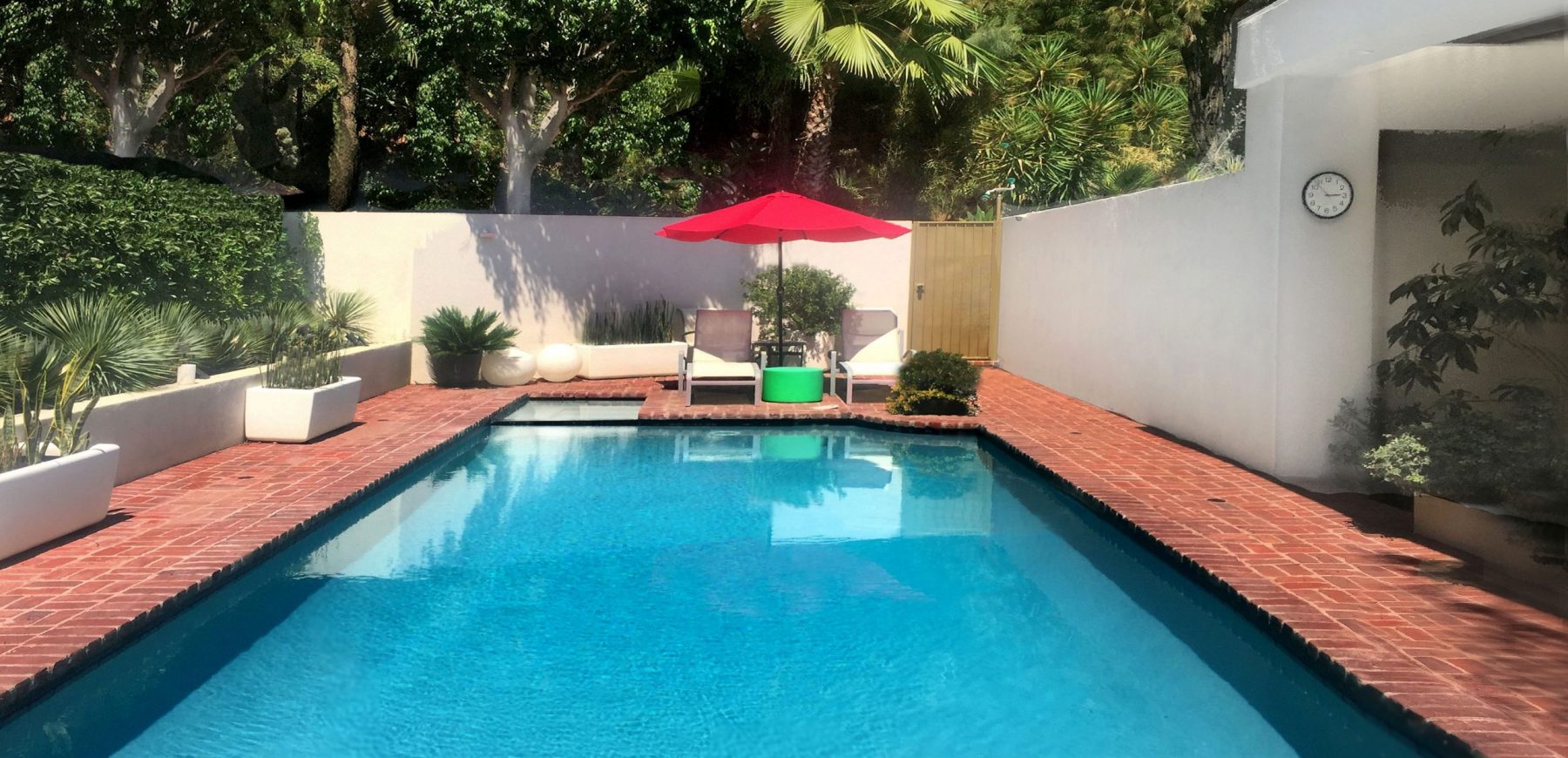 Cover-shot-pool