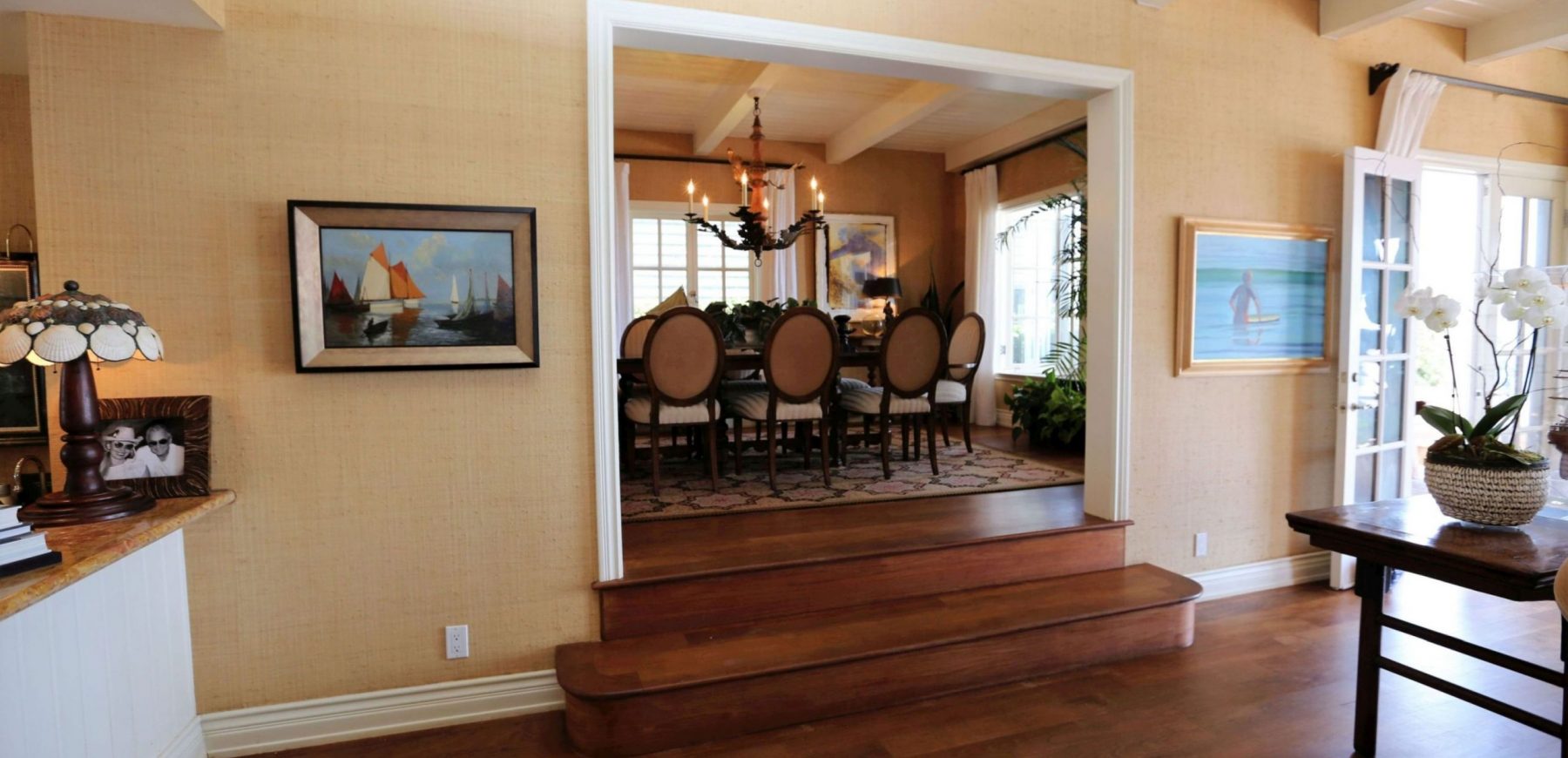 Dining1