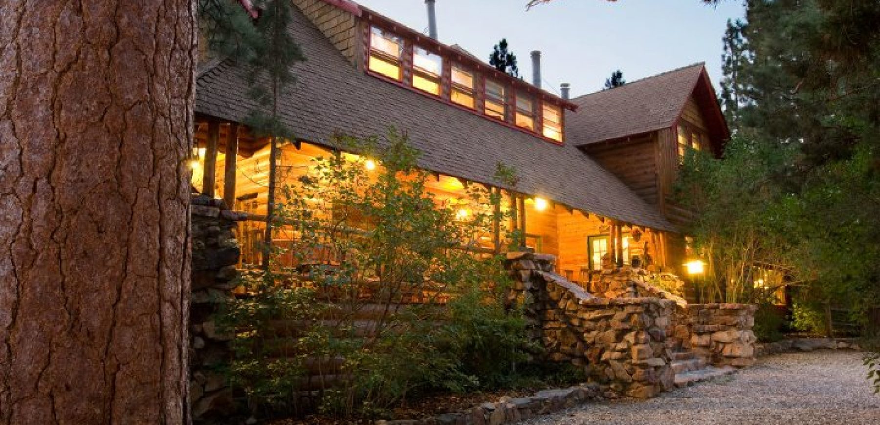 Front Exterior w_Lights