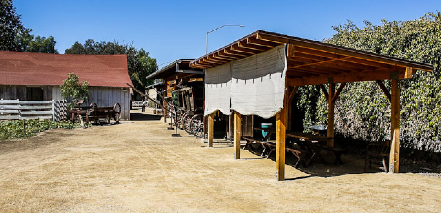Leonis-Adobe-23-of-79