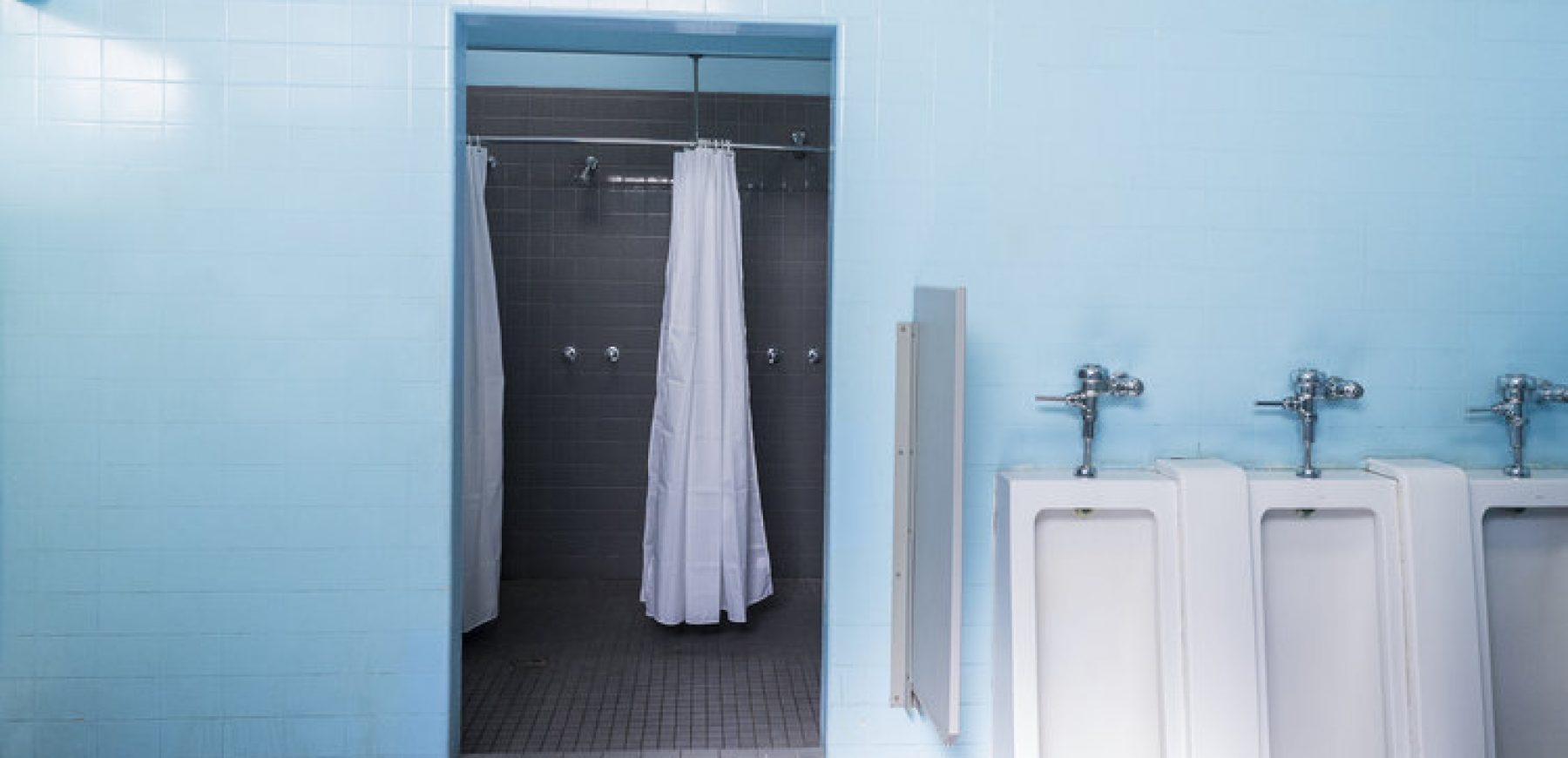 Men_s-Locker-Room-Bathroom
