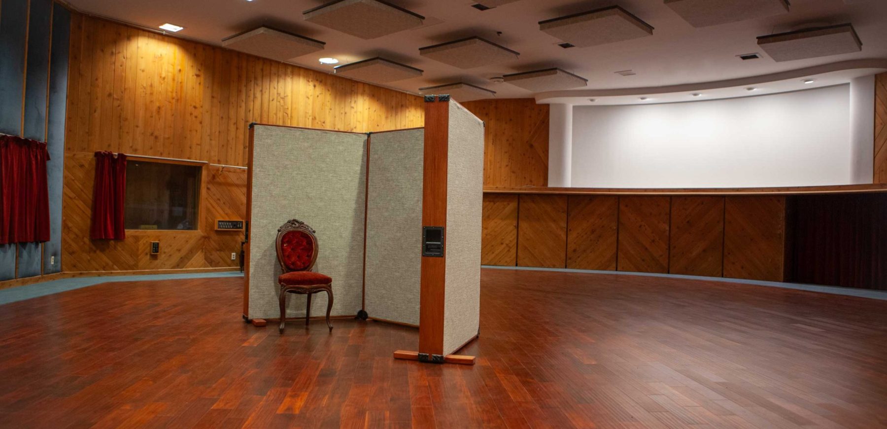One-On-One-Recording-Studio-5