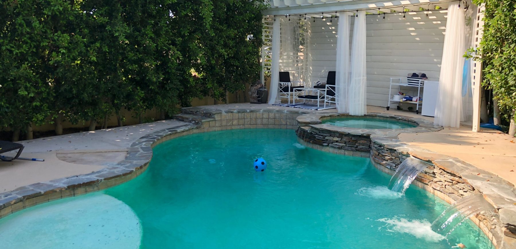 Pool-Cabana-2