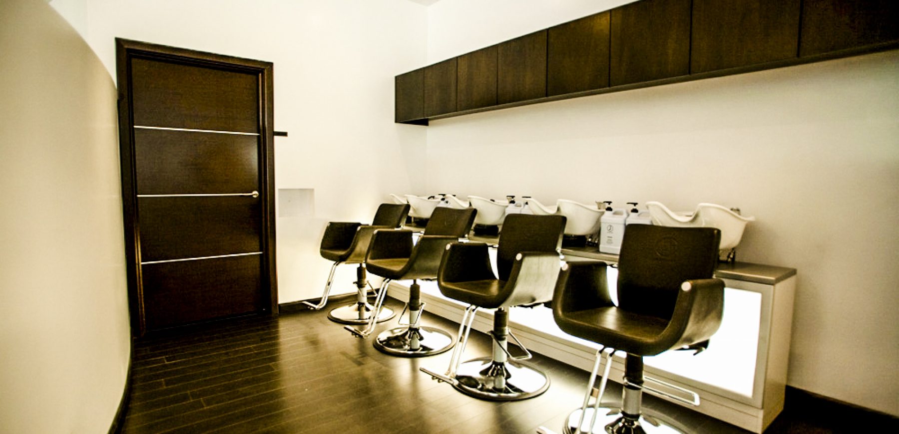 Salon-2-of-7