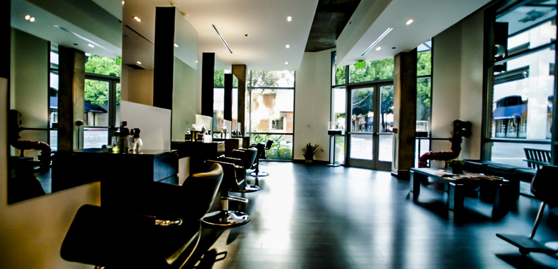 Salon-3-of-7