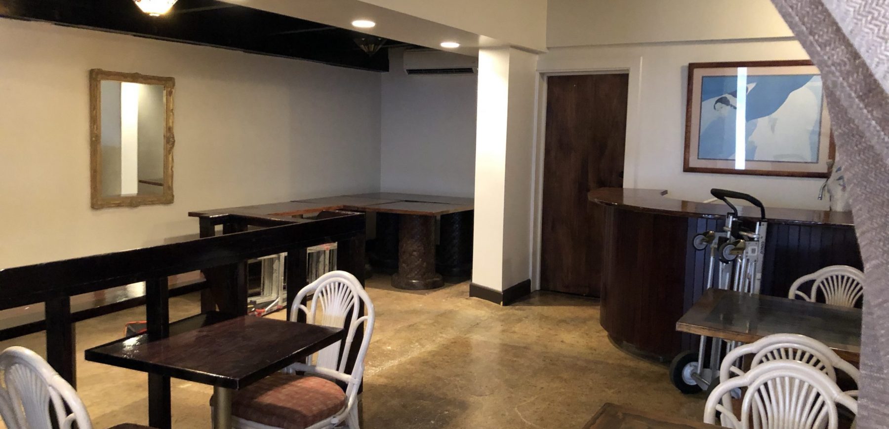 Side-Room