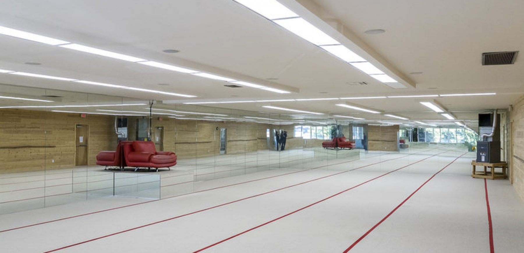 Yoga-Studio-Room-R
