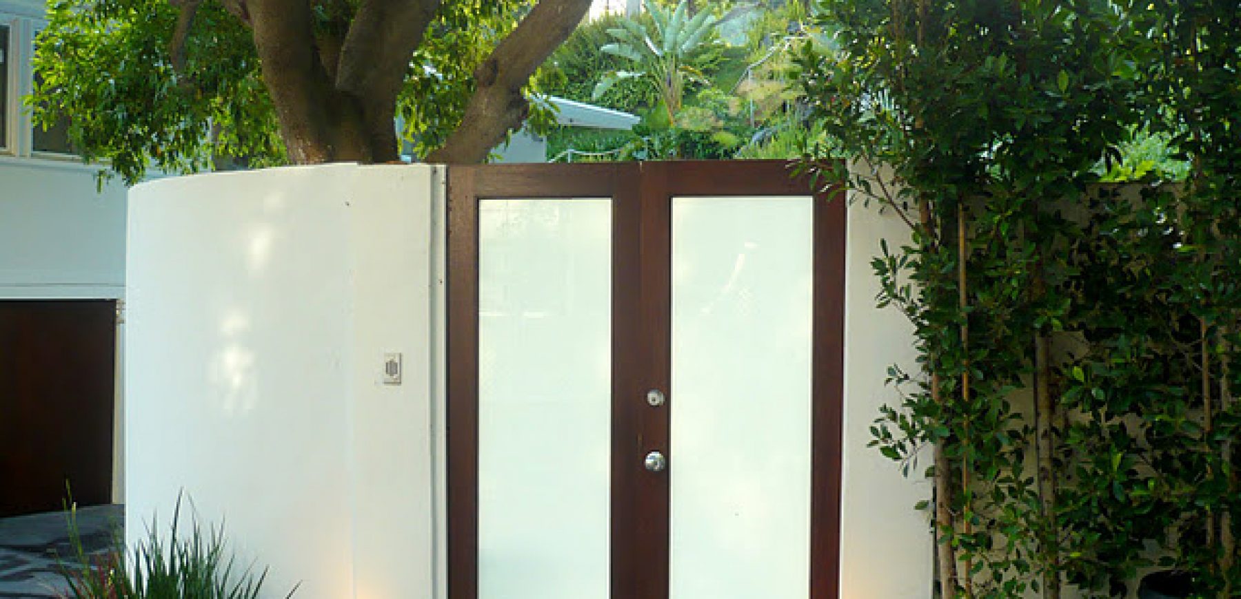 double-gates