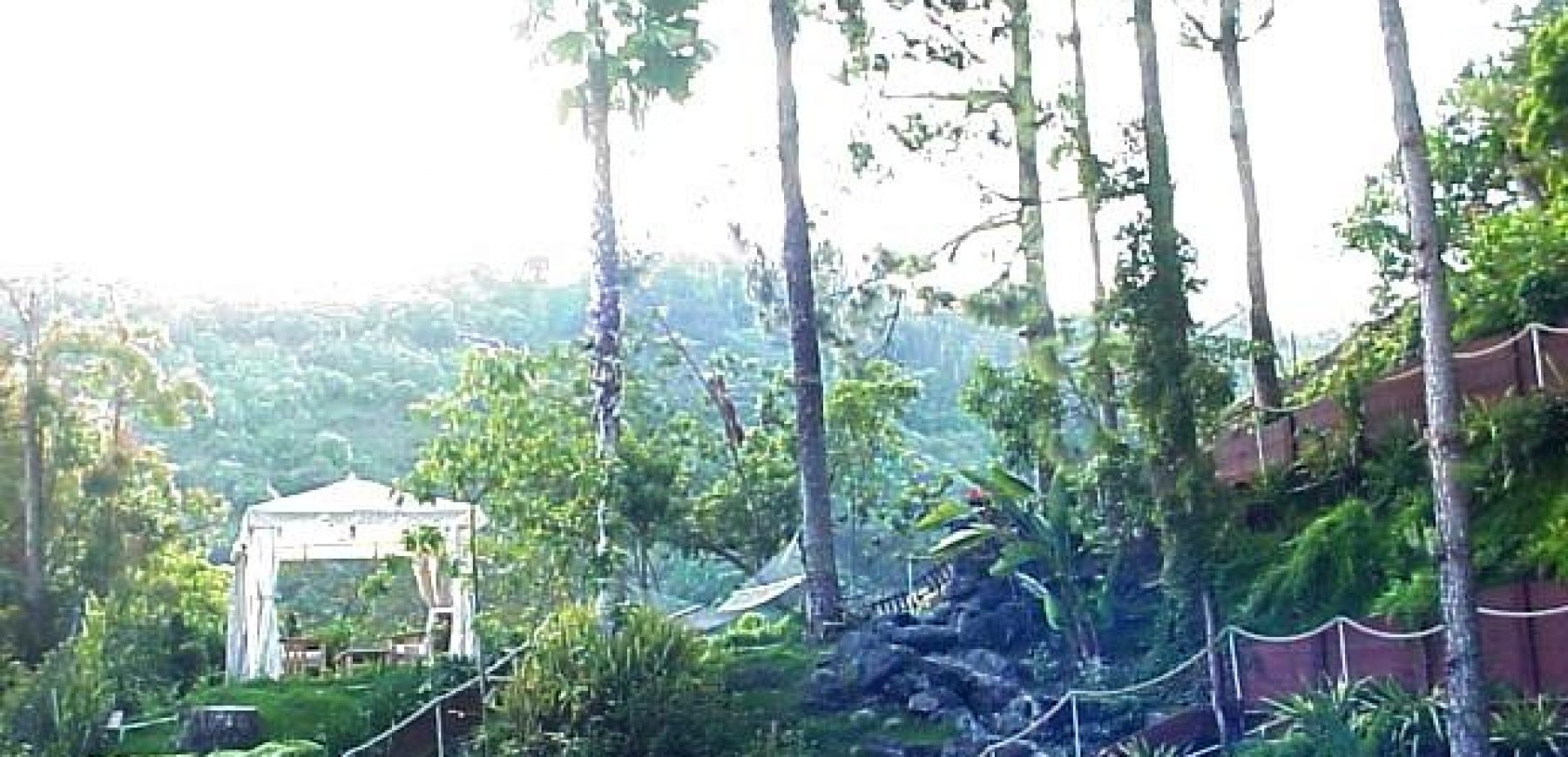 hillside-w-cabana-and-decks