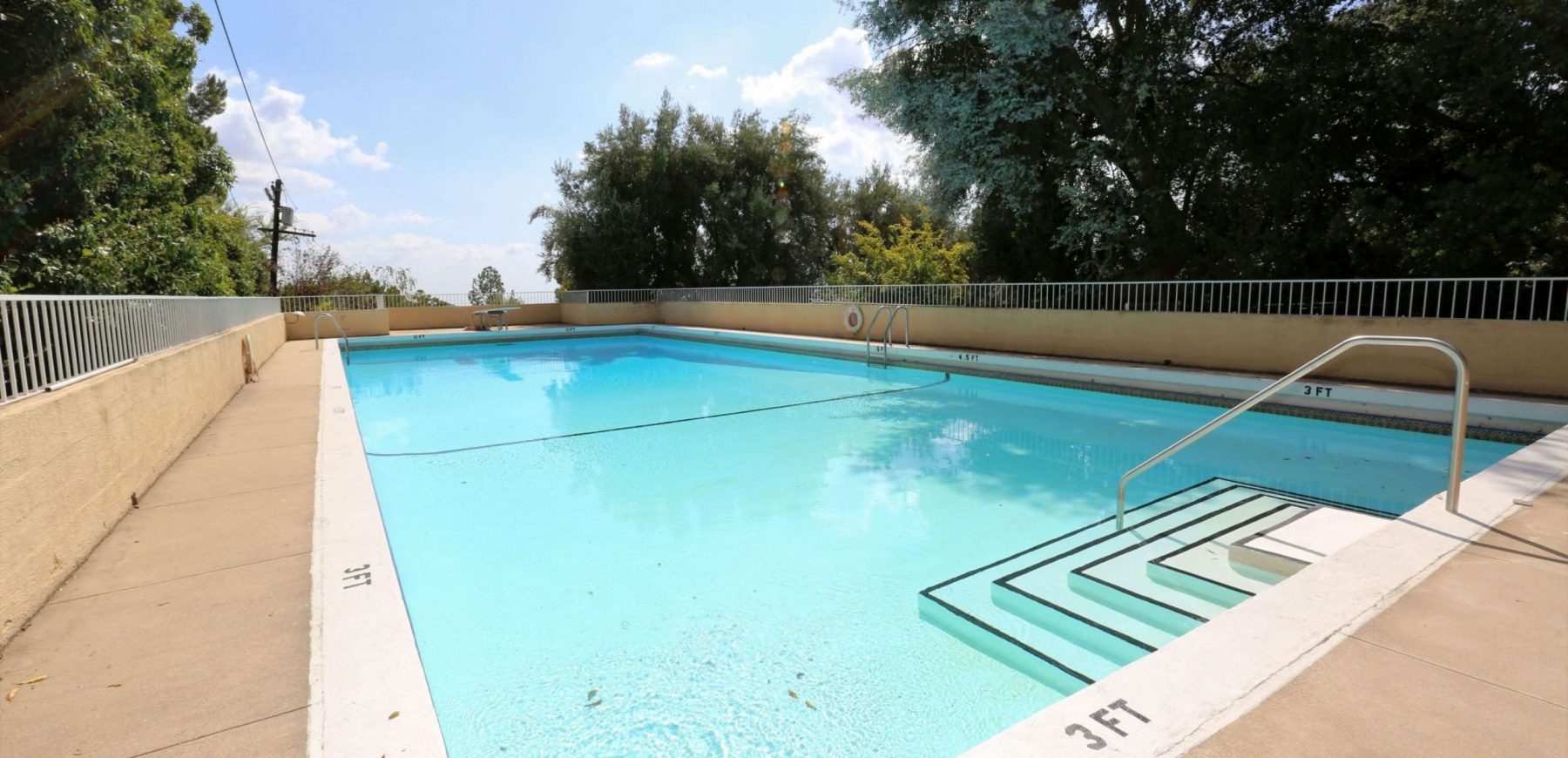 pool4