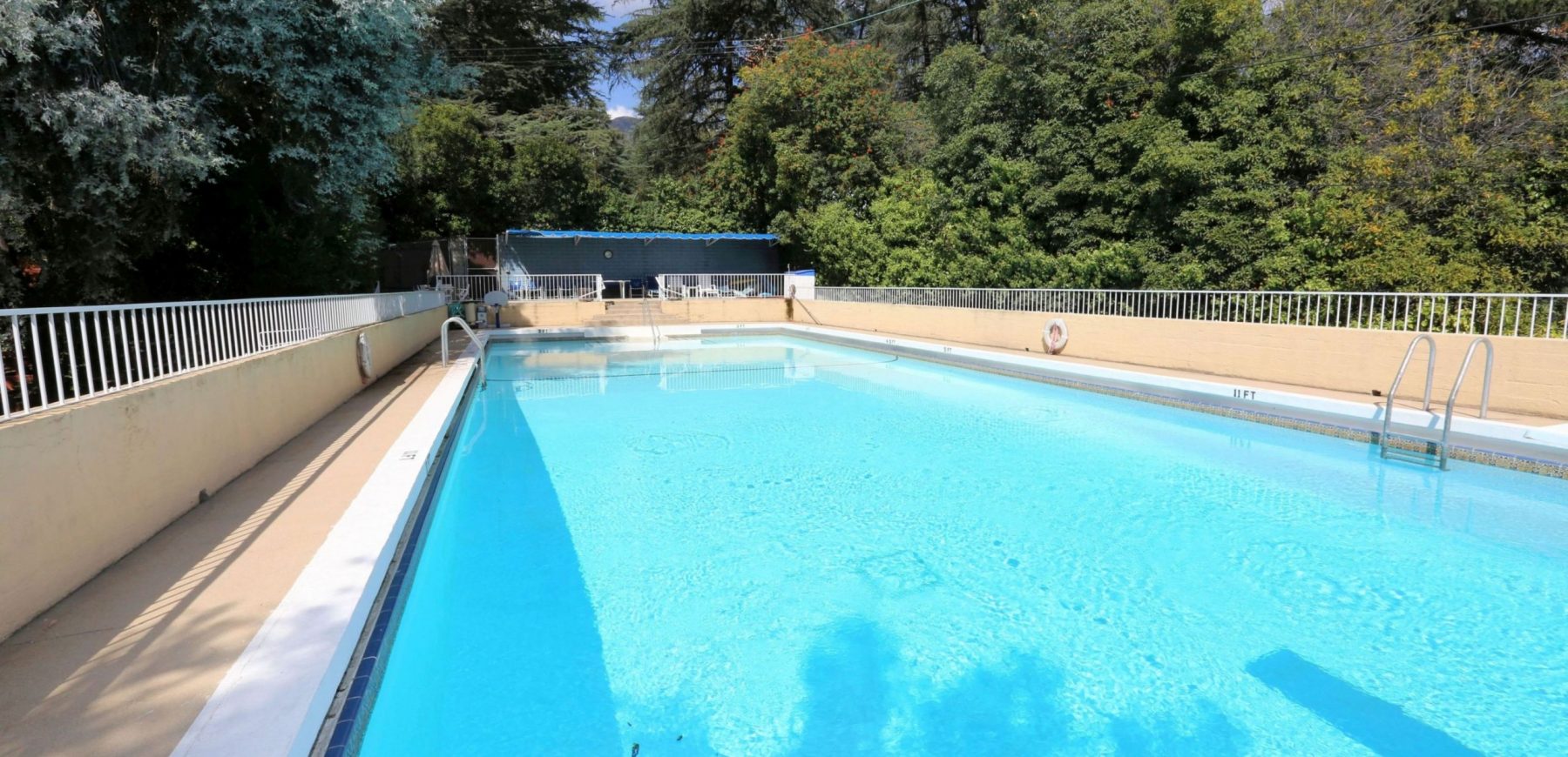 pool9